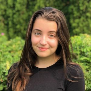 Samantha Unger headshot